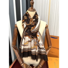 Louis Vuitton Scarf